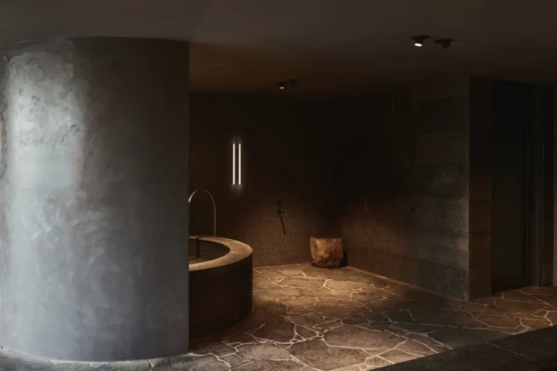 Bath House08